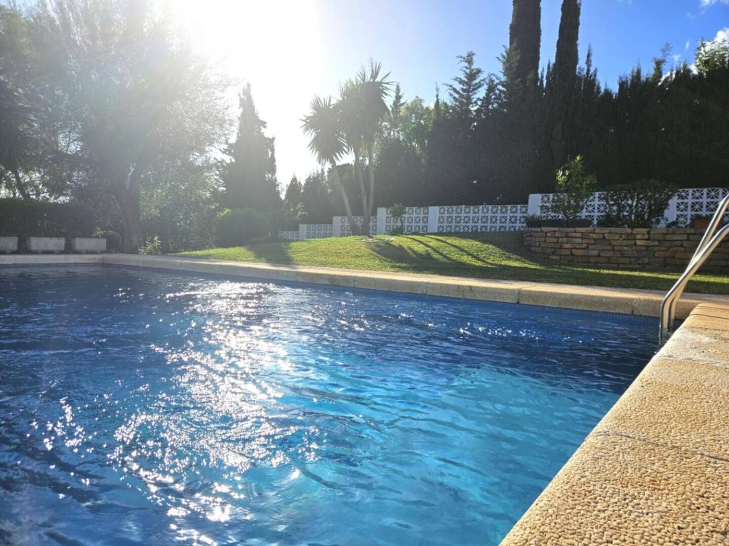 Сasa de vacaciones Pass The Keys Con Piscina En *