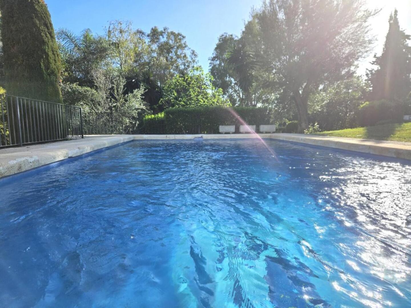 Pass The Keys Con Piscina En Сasa de vacaciones *